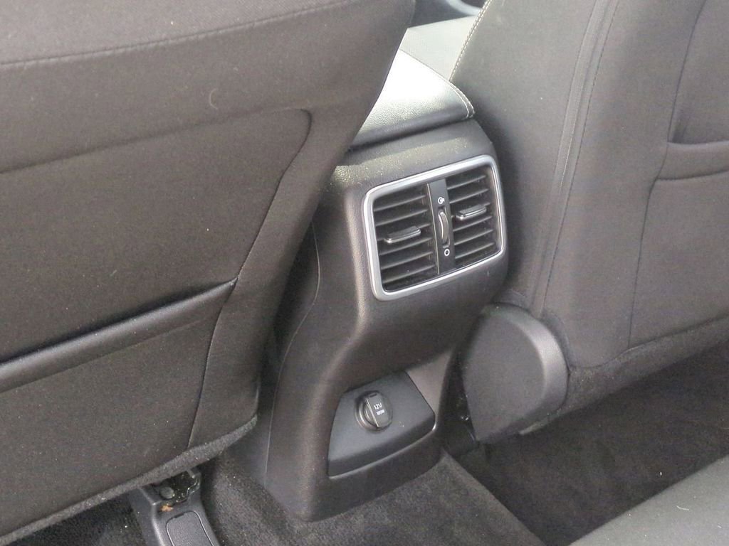 Used 2021 Kia Sportage LX AWD/4WD image 24