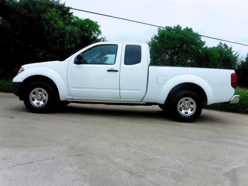 Used 2016 Nissan Frontier S RWD image 12