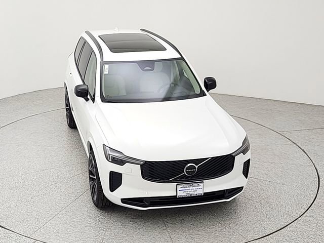 New 2026 Volvo XC90 T8 Ultra w/ Lounge Package image 14