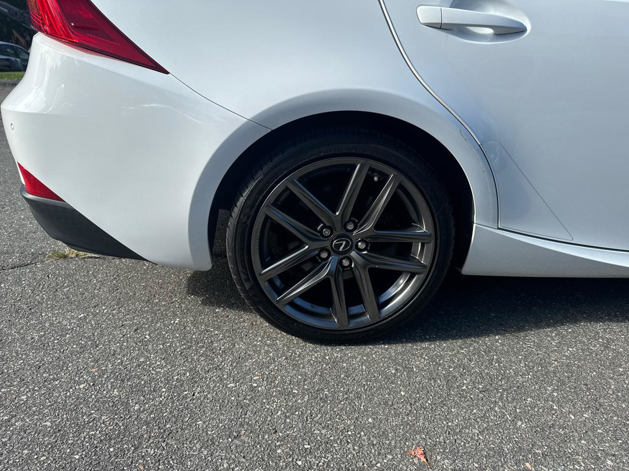 Used 2018 Lexus IS 350 F Sport w/ F Sport Package AWD/4WD image 19
