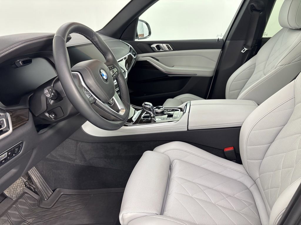 Certified 2023 BMW X5 xDrive40i w/ Executive Package image 12