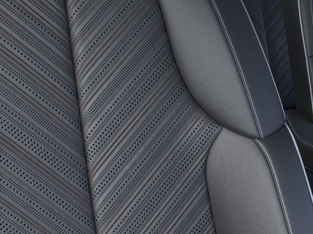 New 2026 Cadillac Vistiq Platinum w/ LPO, Premium Carpet Package image 21