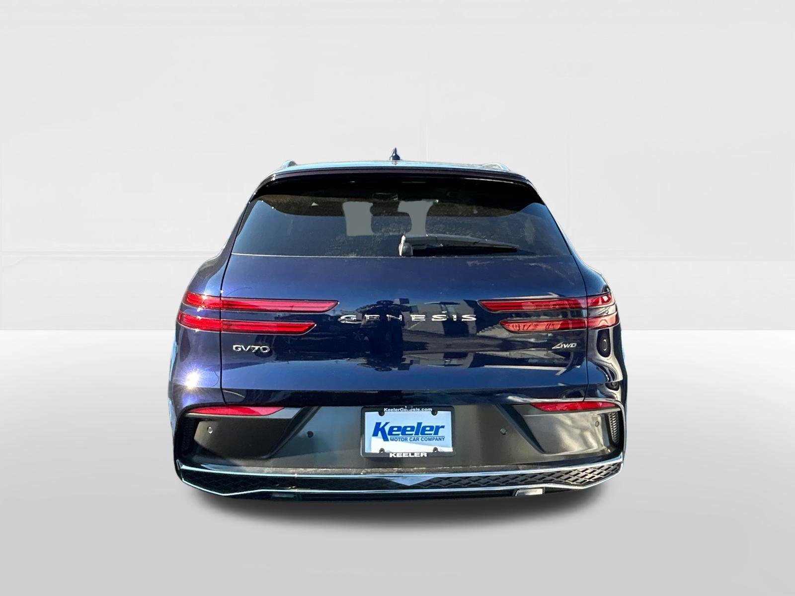 Used 2026 Genesis GV70 2.5T Advanced image 3