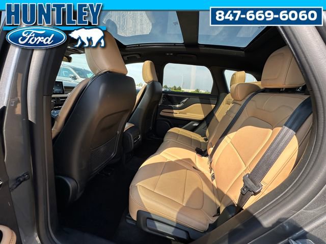 Used 2022 Lincoln Corsair Reserve w/ Equipment Group 201A image 16