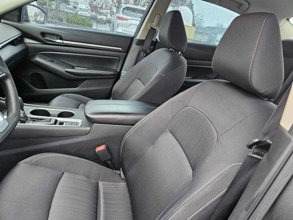 Used 2022 Nissan Altima 2.5 SV image 25