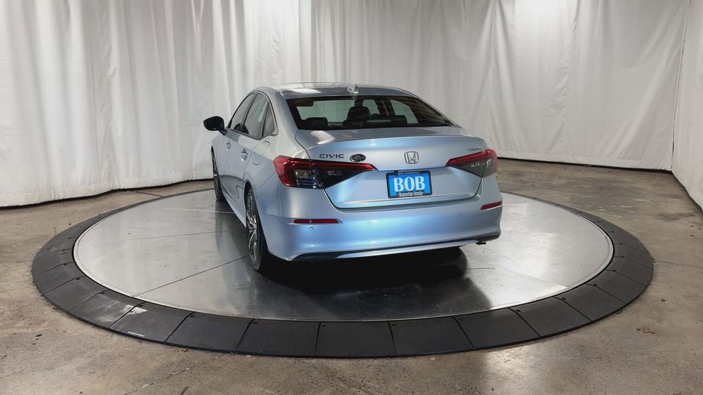 Used 2023 Honda Civic Touring image 8
