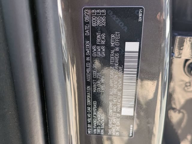 Certified 2024 Volvo XC90 B6 Ultimate w/ Lounge Package AWD/4WD image 32