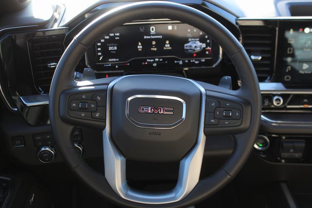 Used 2023 GMC Sierra 1500 SLT image 18