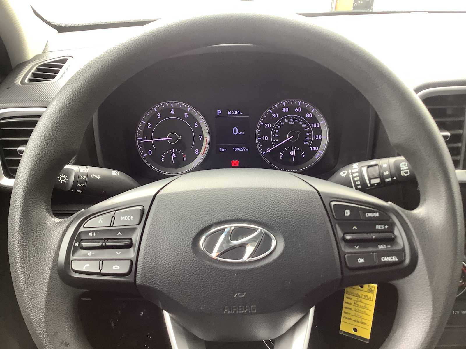 Used 2022 Hyundai Venue SE FWD image 16