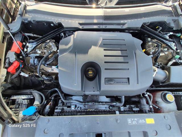 Used 2024 Land Rover Defender 110 X AWD/4WD image 25