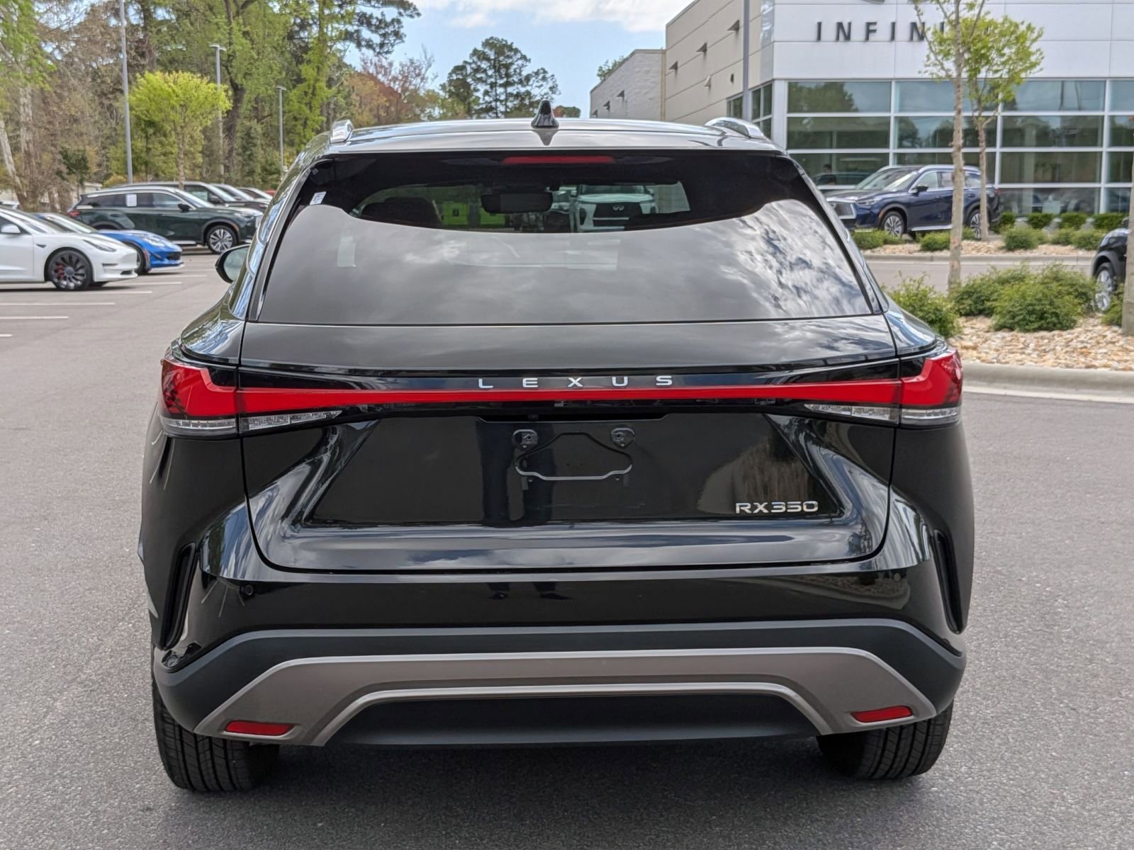 Used 2024 Lexus RX 350 Premium w/ Convenience Package image 4