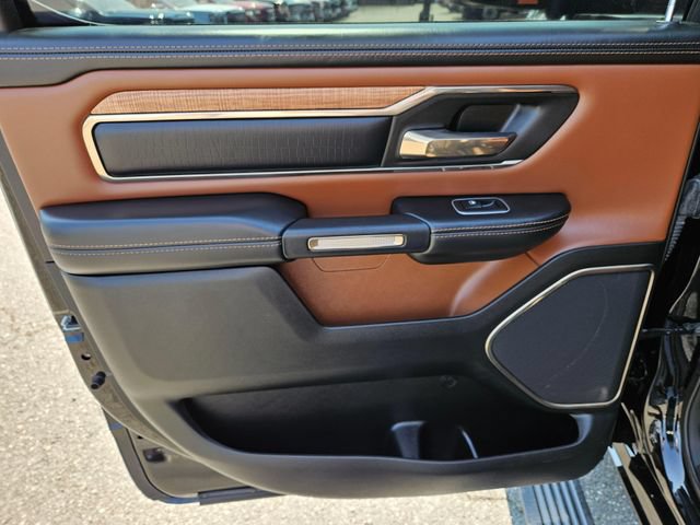Used 2021 RAM 1500 Limited AWD/4WD image 23
