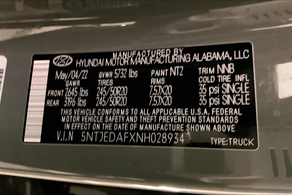 Used 2022 Hyundai Santa Cruz Limited image 32