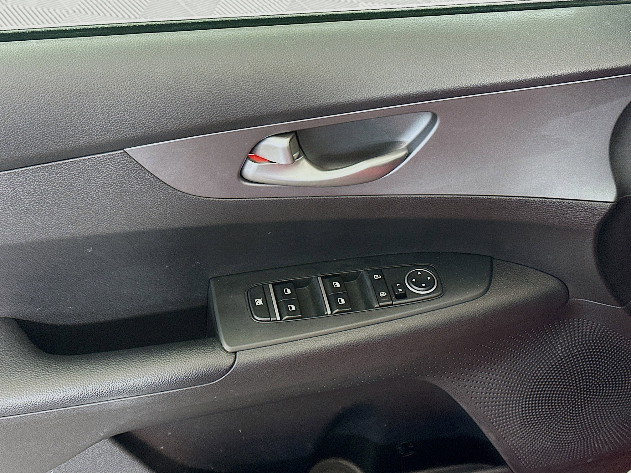 Used 2021 Kia Forte LXS image 15