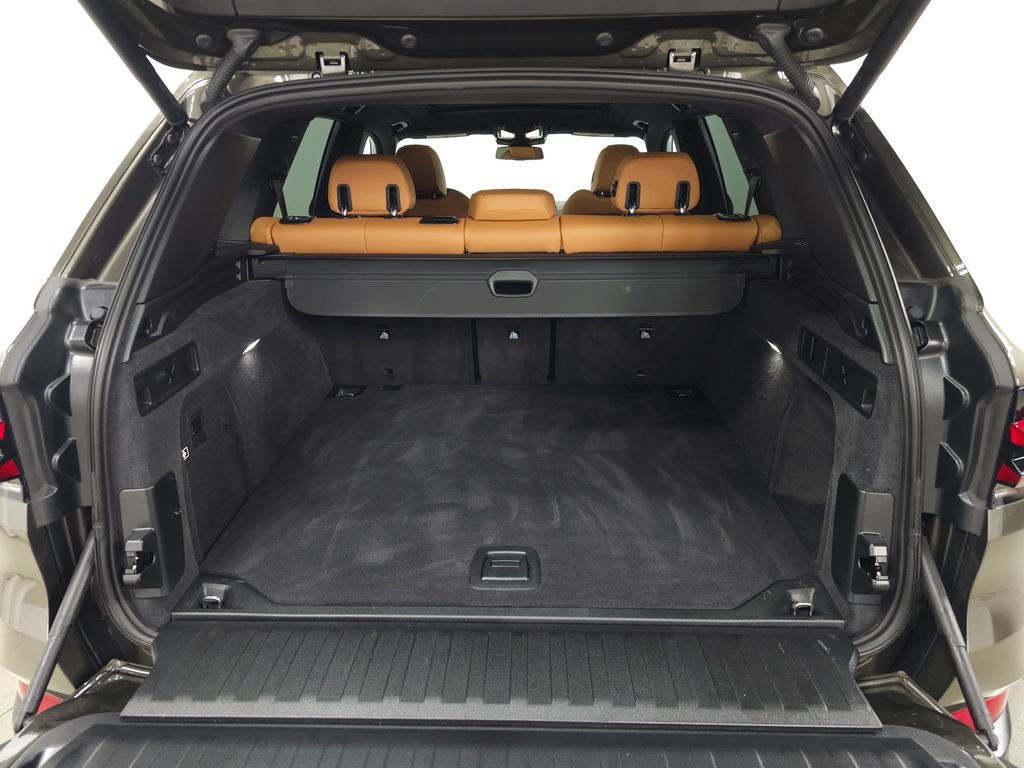 Used 2026 BMW X5 xDrive40i w/ Premium Package AWD/4WD image 8