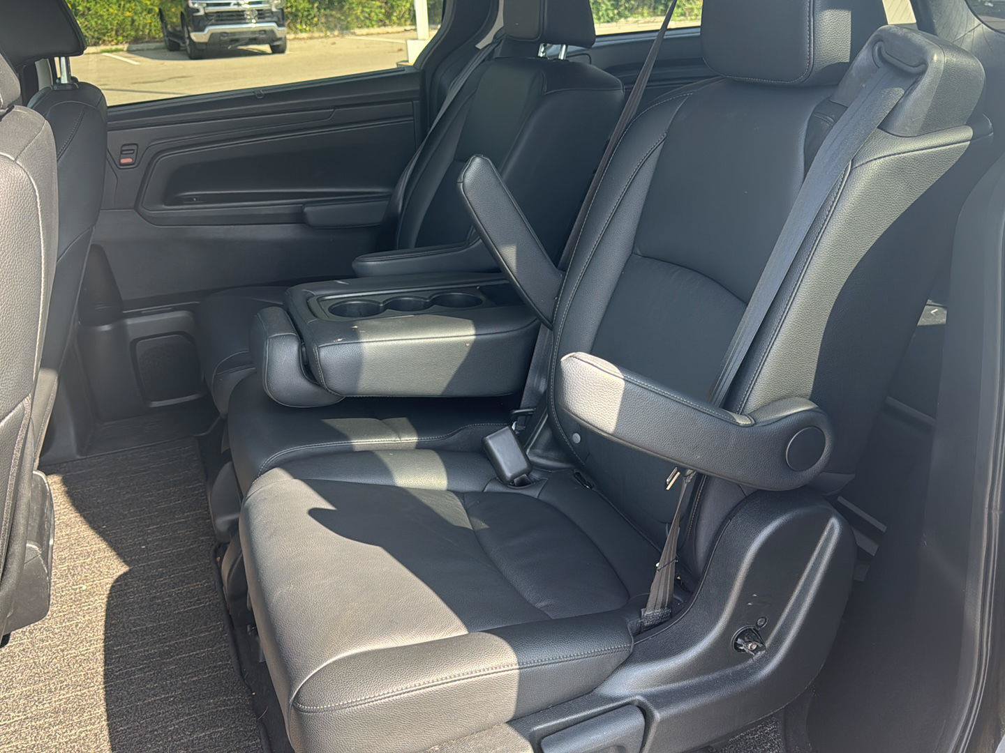 Used 2025 Honda Odyssey EX-L image 10
