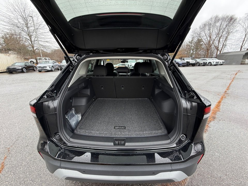 New 2026 Volkswagen Tiguan S image 15