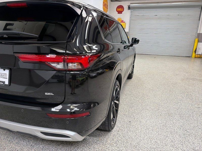 Used 2022 Mitsubishi Outlander SEL FWD image 44