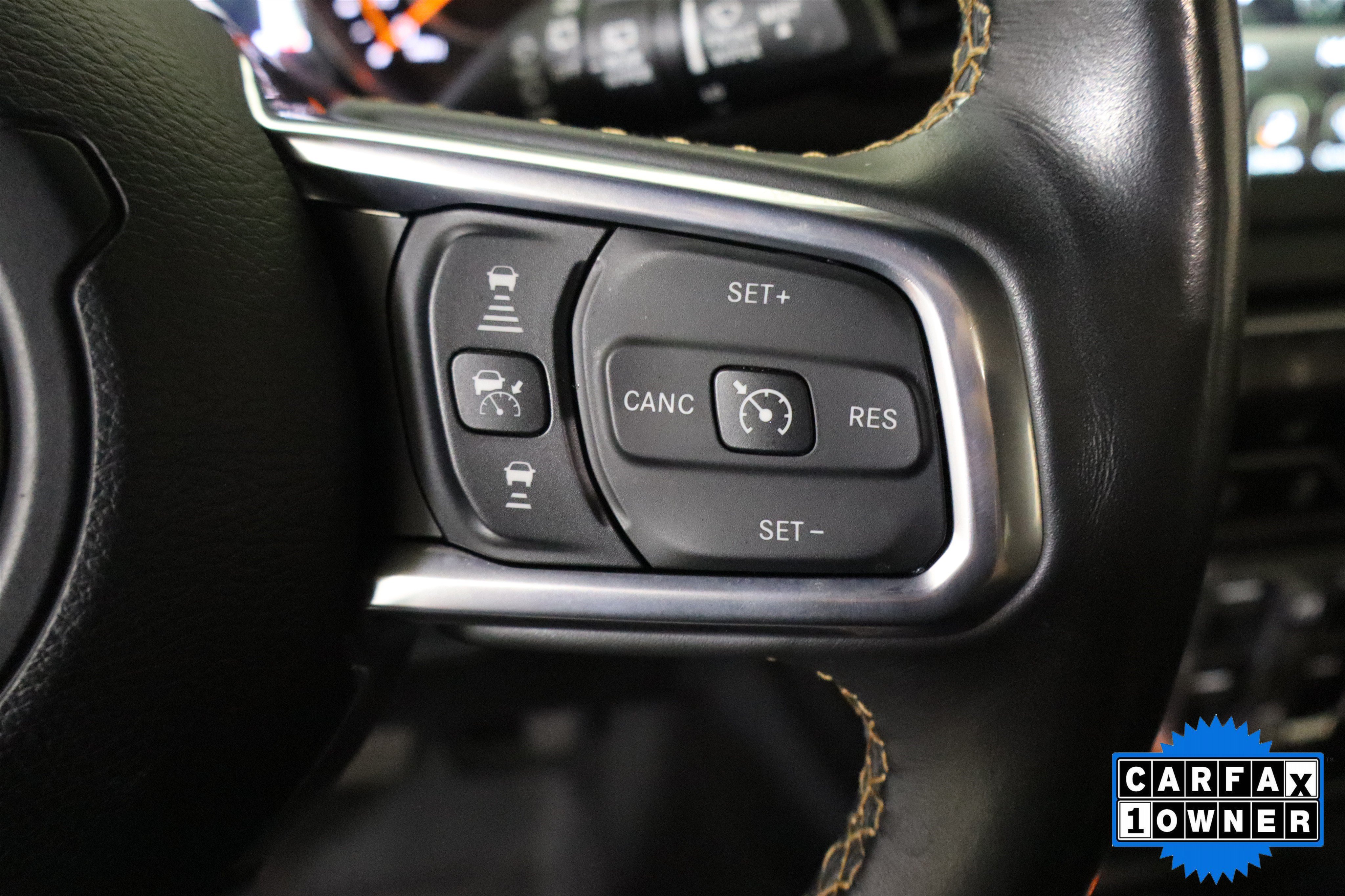 Used 2022 Jeep Wrangler Unlimited Sahara AWD/4WD image 29