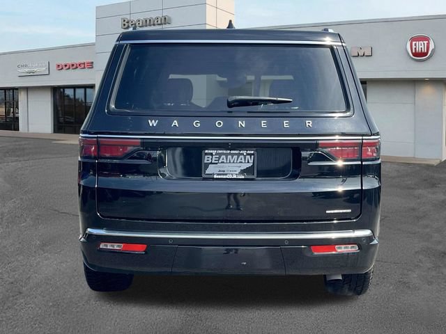 Used 2024 Jeep Wagoneer Series III AWD/4WD image 6