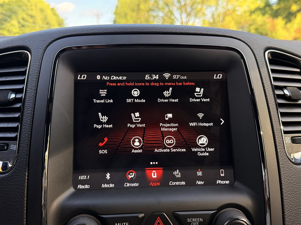 Used 2018 Dodge Durango SRT w/ Technology Group AWD/4WD image 17