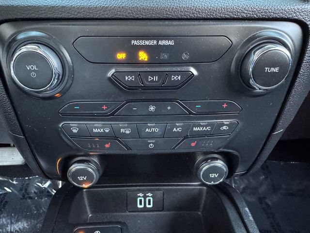 Used 2019 Ford Ranger XLT w/ Equipment Group 302A Luxury AWD/4WD image 28