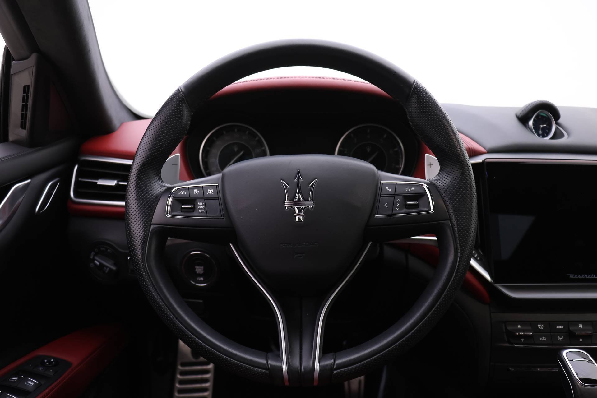 Used 2022 Maserati Ghibli Modena Q4 image 17