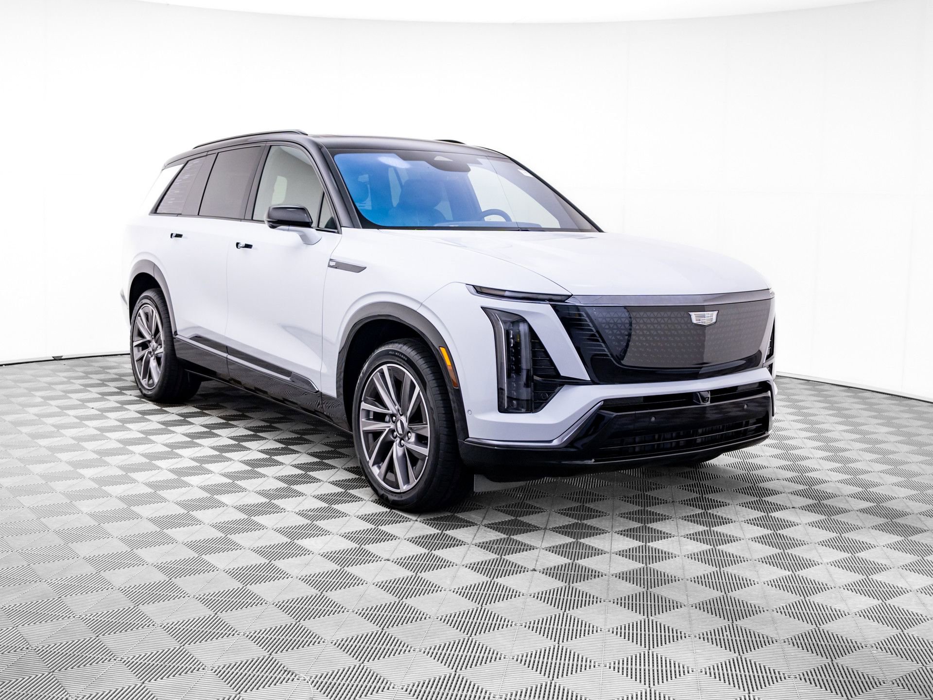 New 2026 Cadillac Vistiq Sport w/ LPO, Floor Liner Package AWD/4WD image 8
