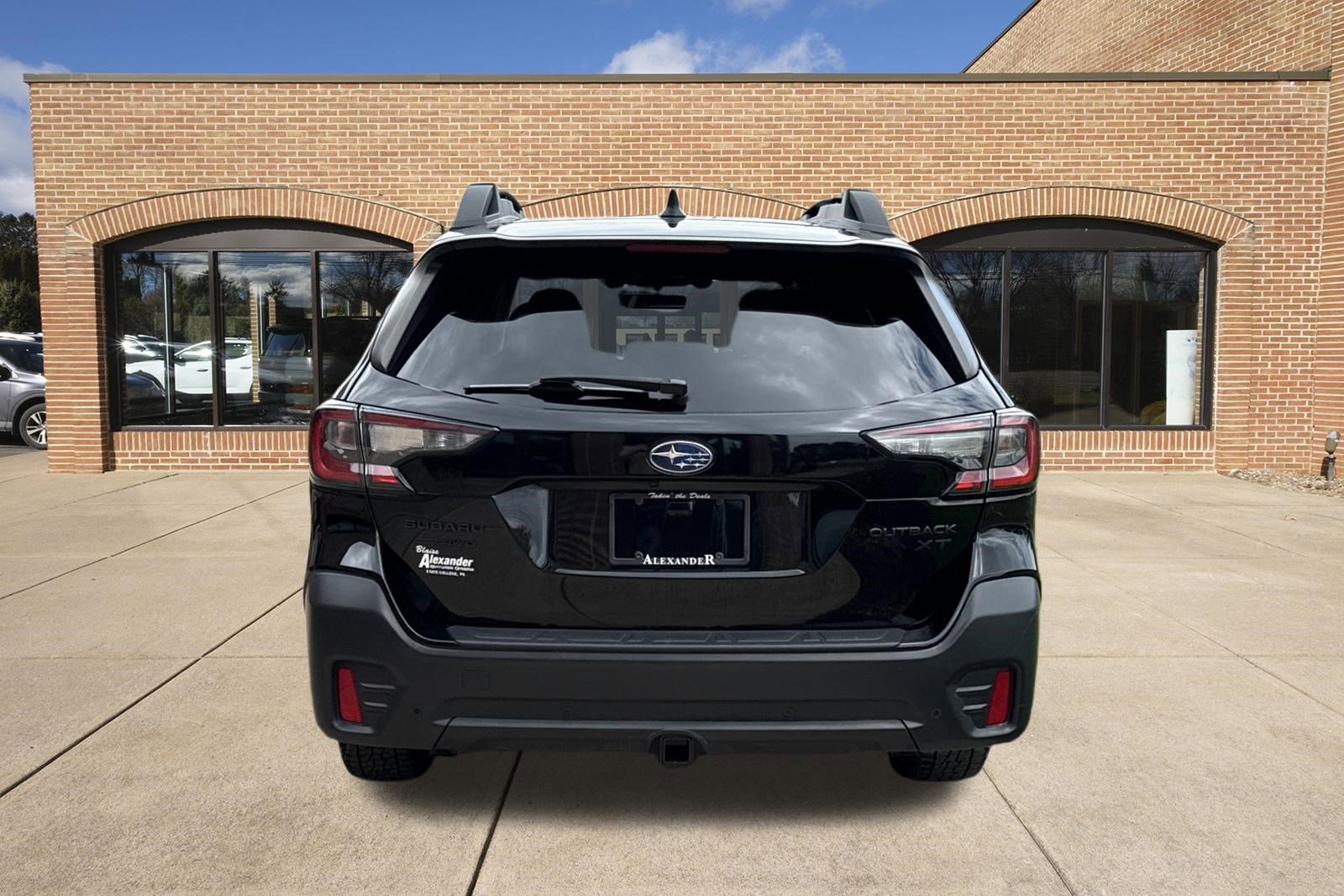 Used 2020 Subaru Outback Onyx Edition XT w/ Popular Package #2 AWD/4WD image 7
