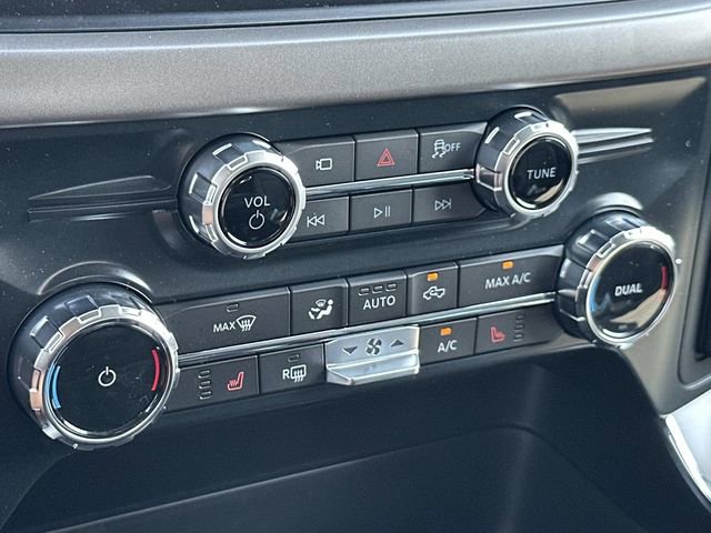 New 2025 Ford F150 XLT w/ Equipment Group 302A MID image 32