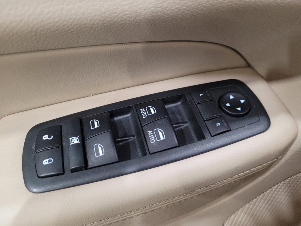 Used 2018 Jeep Grand Cherokee Limited AWD/4WD image 27