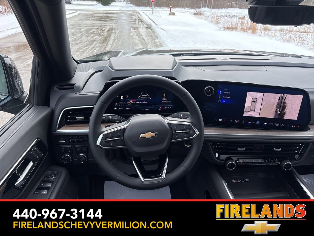 Used 2025 Chevrolet Suburban High Country image 55