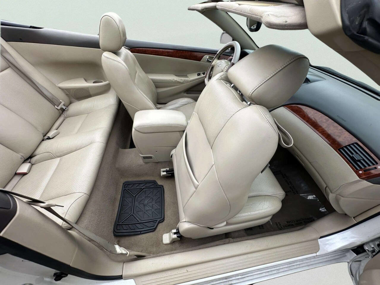 Used 2006 Toyota Solara SLE image 24