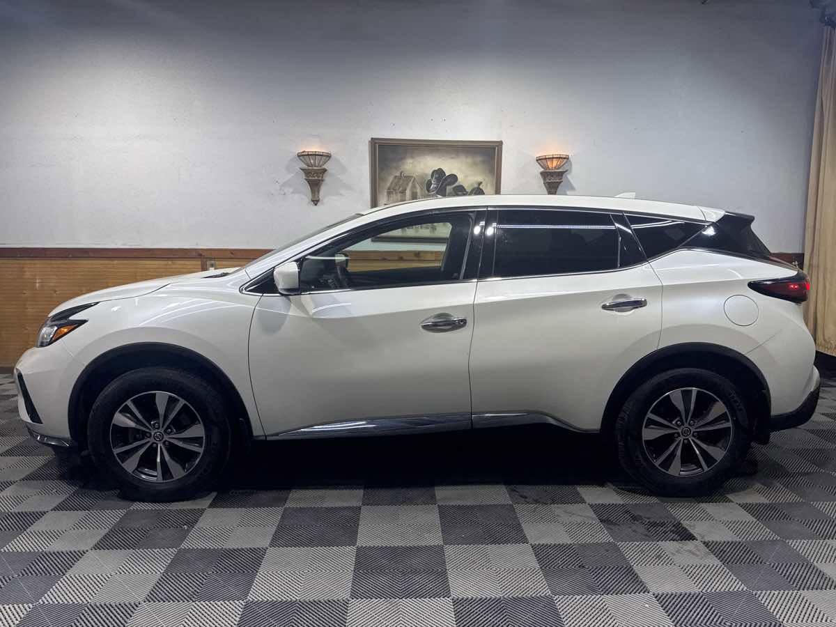 Used 2021 Nissan Murano S FWD image 2