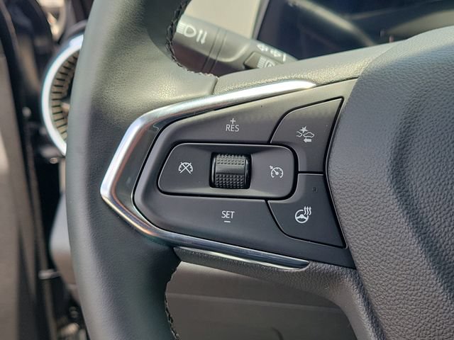 Certified 2025 Chevrolet Trax ACTIV w/ Driver Confidence Package FWD image 24
