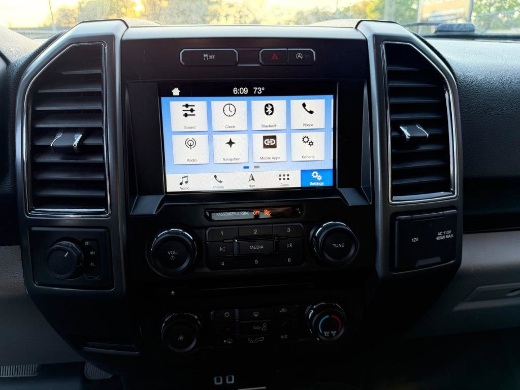 Used 2017 Ford F150 XLT w/ Equipment Group 302A Luxury image 21