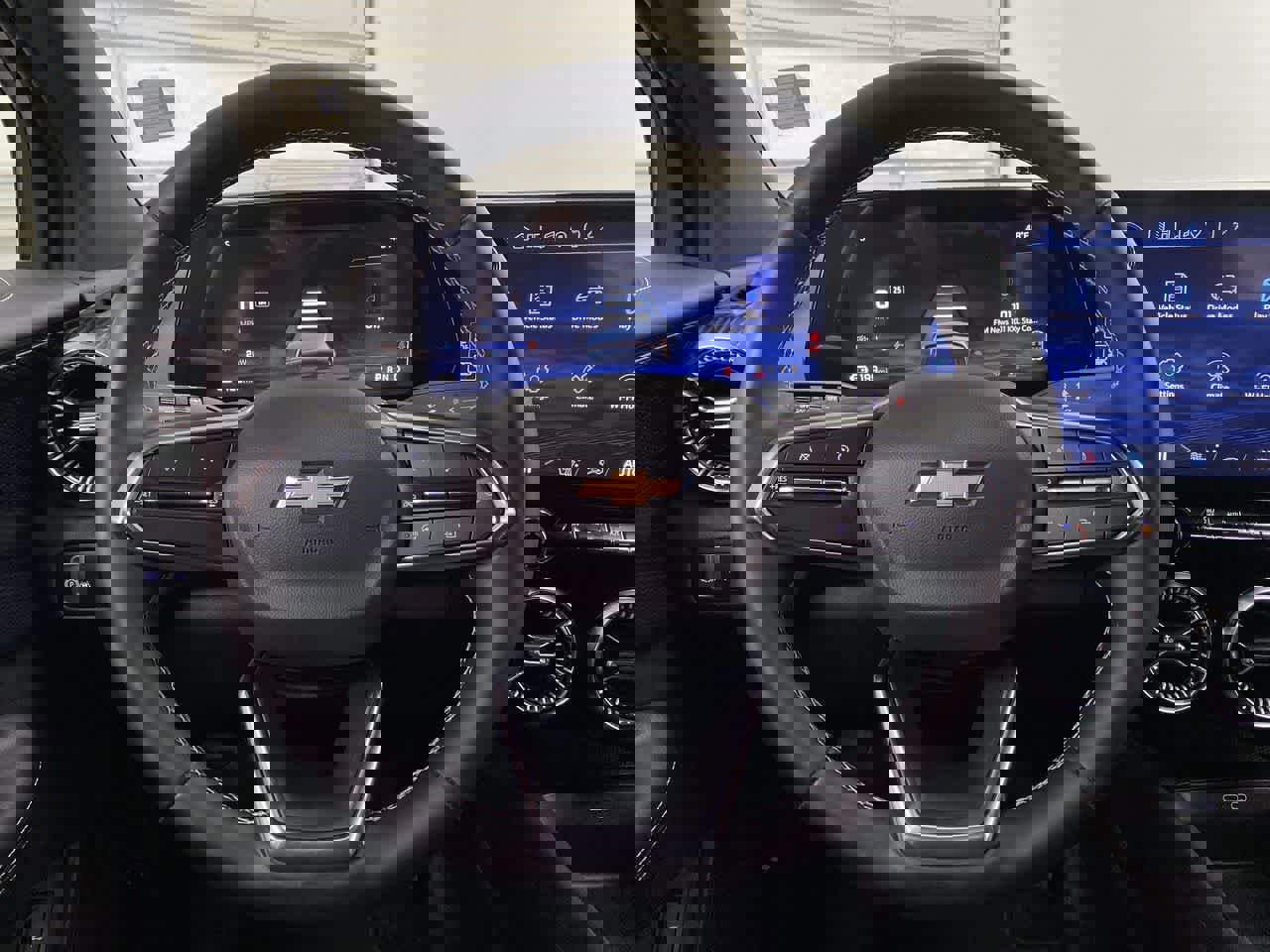 Used 2024 Chevrolet Blazer EV LT AWD/4WD image 19