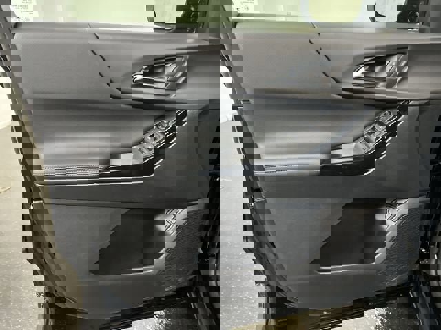 New 2026 Chevrolet Equinox LT w/ Convenience Package II image 22