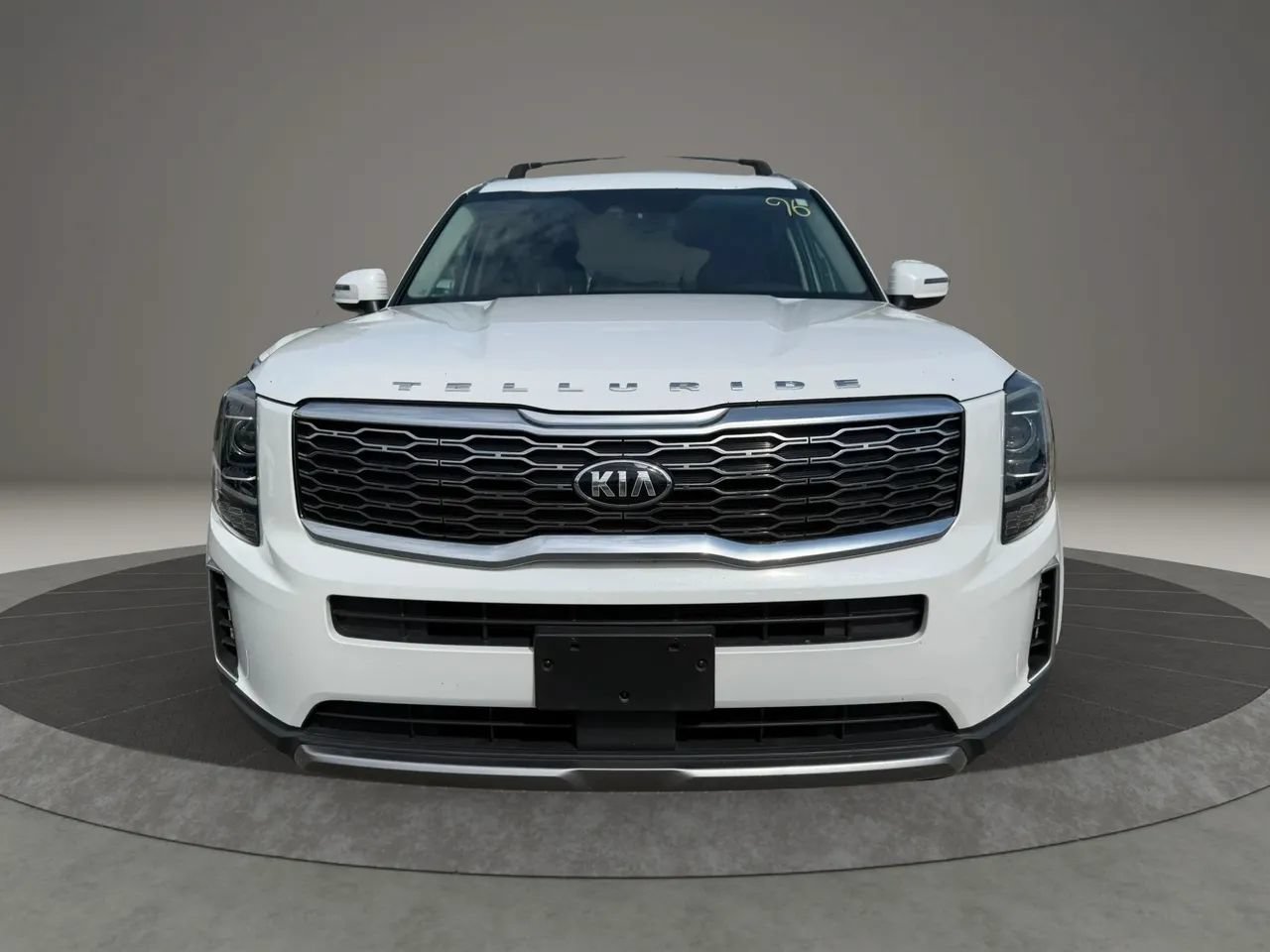 Used 2020 Kia Telluride S w/ S 8 Passenger Seating Package AWD/4WD image 2