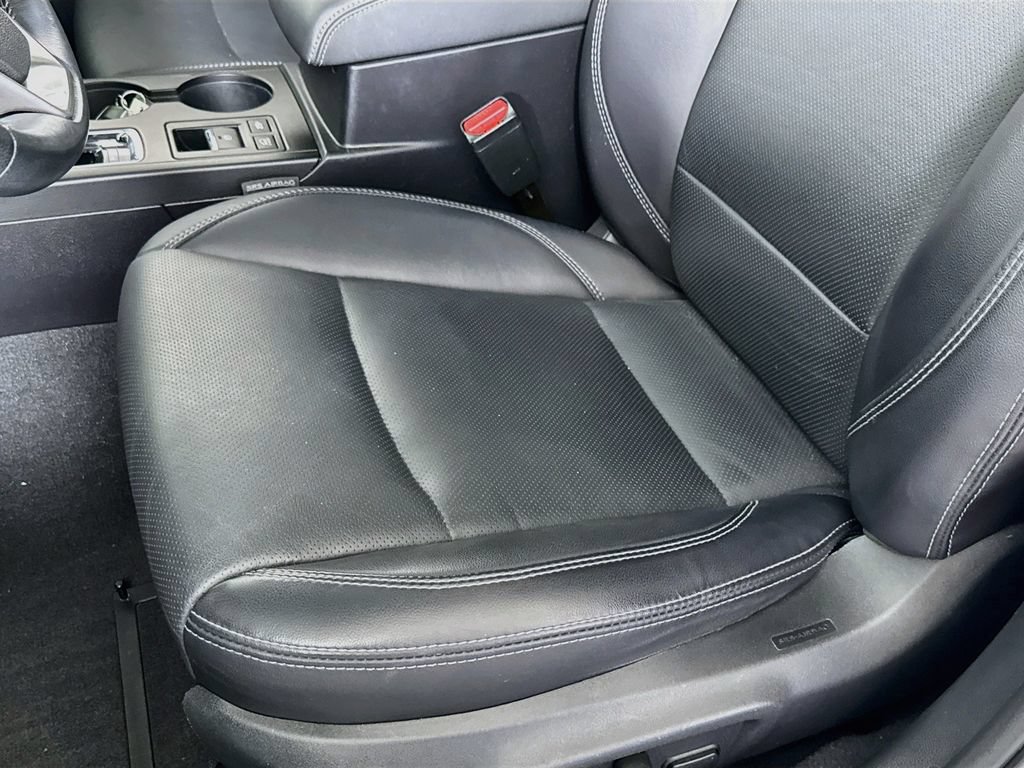 Used 2018 Subaru Outback 2.5i Limited AWD/4WD image 20