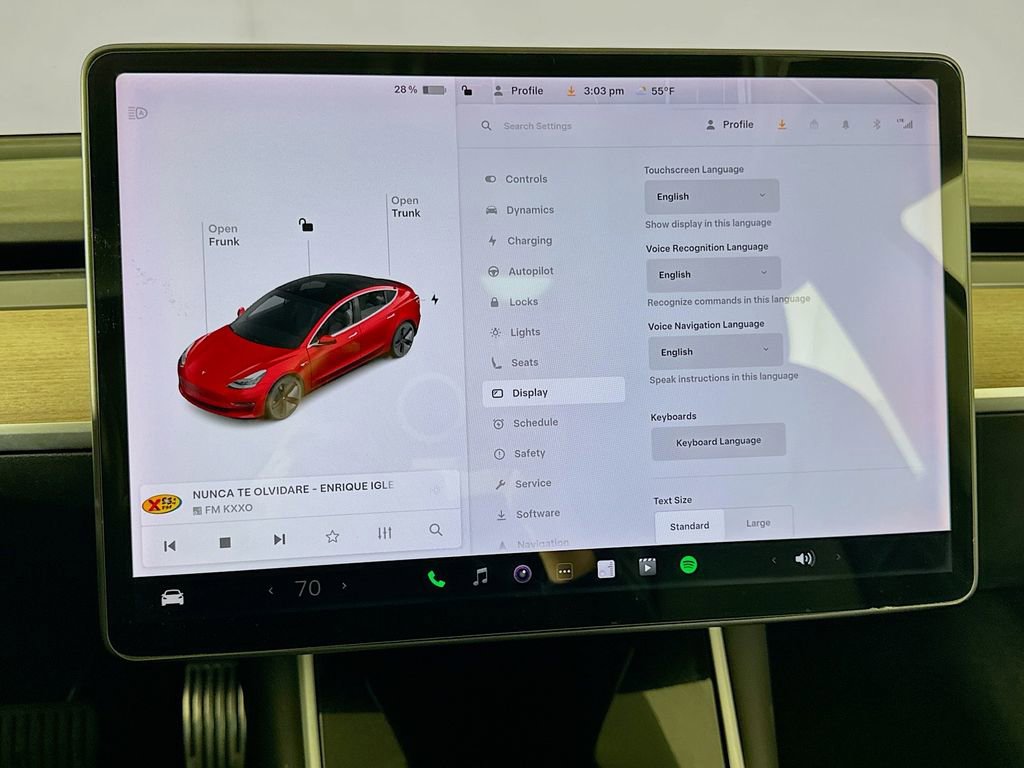Used 2018 Tesla Model 3 Long Range image 25
