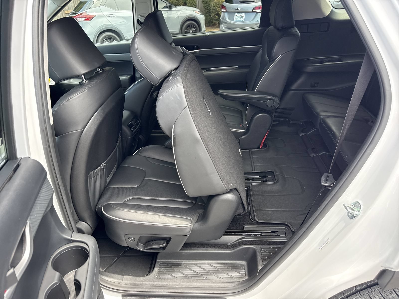 Used 2025 Hyundai Palisade XRT FWD image 11