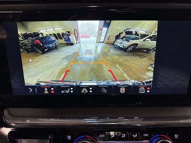 New 2026 GMC Sierra 1500 Denali w/ Technology Package AWD/4WD image 15