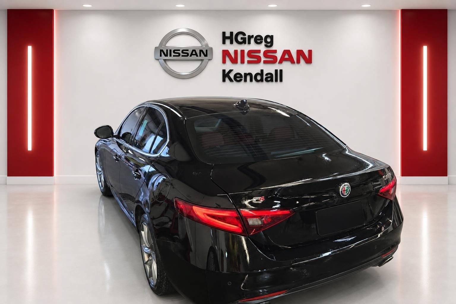 Used 2019 Alfa Romeo Giulia AWD video 2