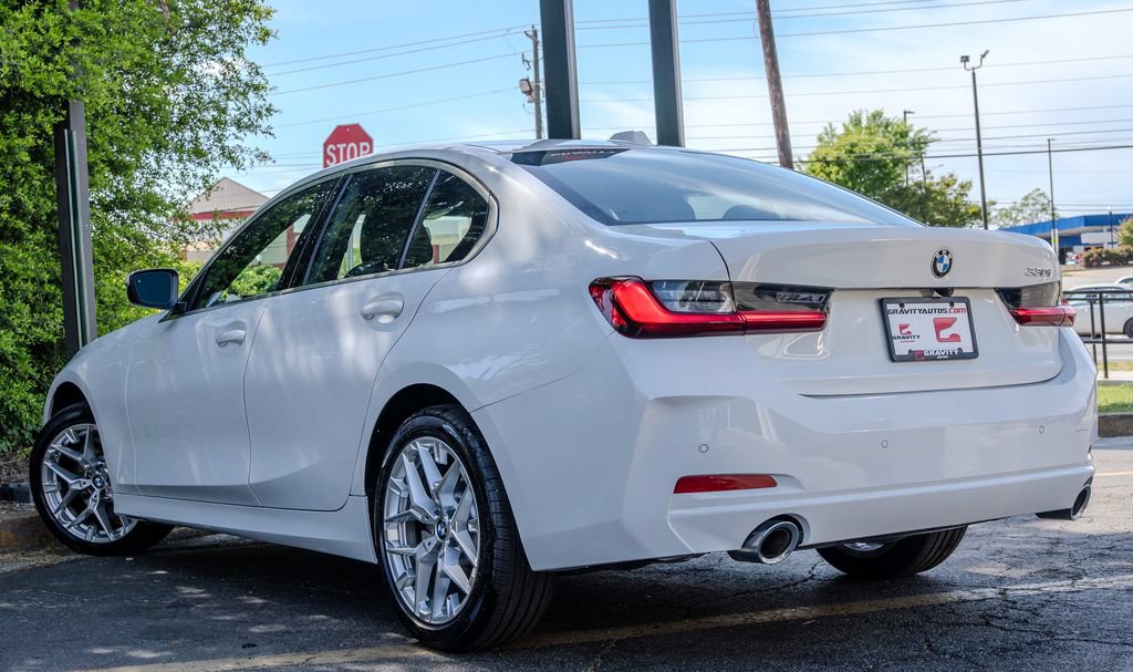 Used 2026 BMW 330i Sedan RWD image 22