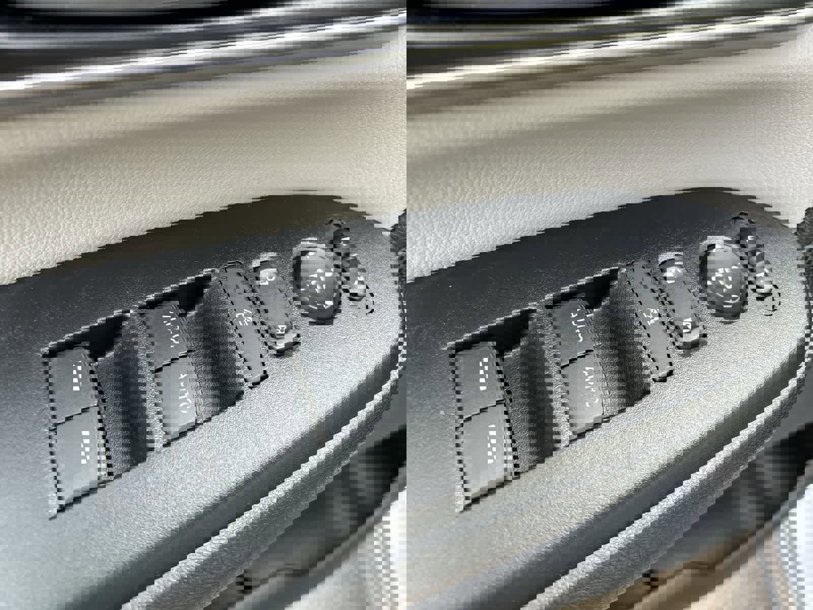 Used 2021 Honda CR-V EX-L image 8