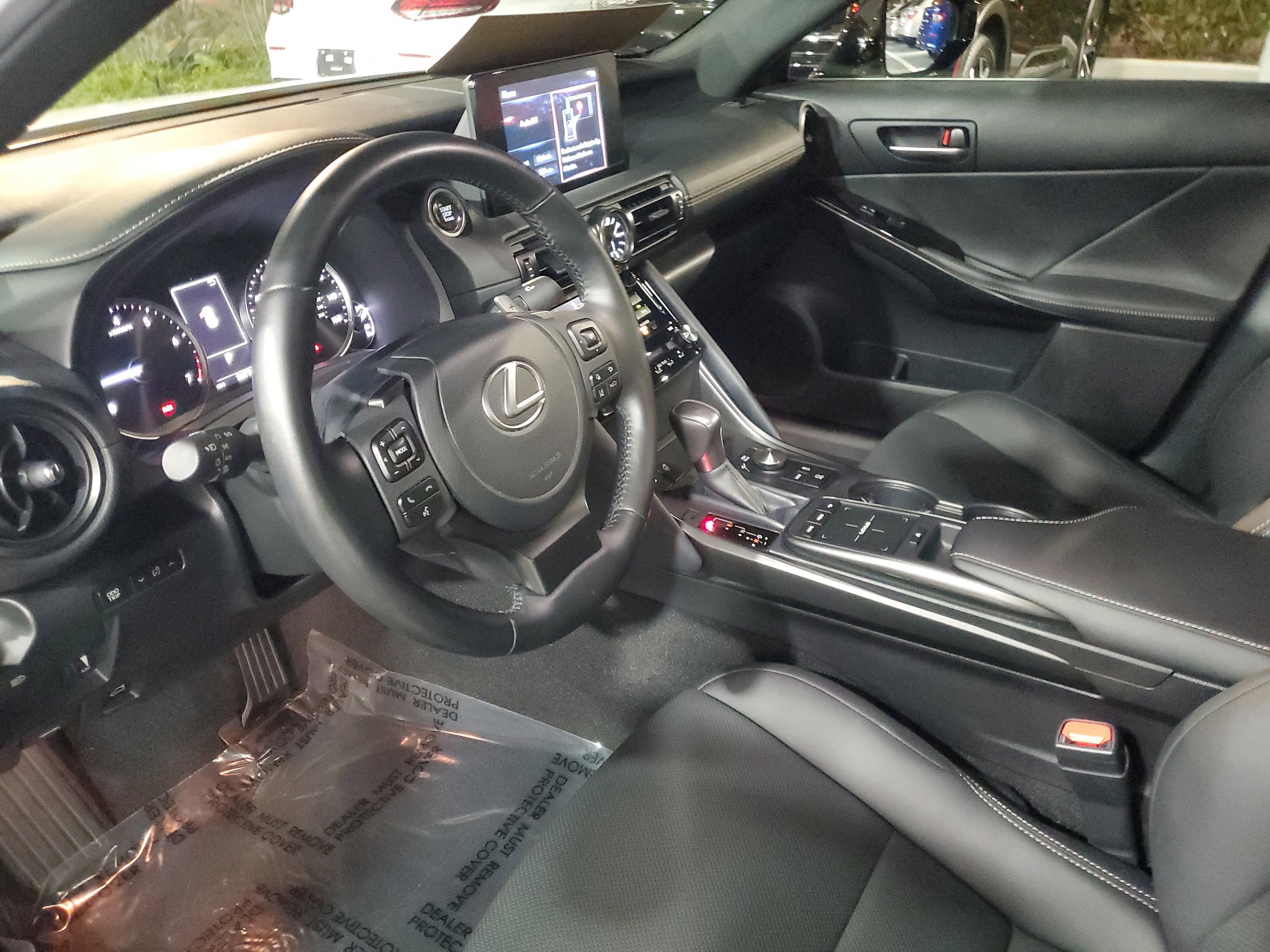 Used 2025 Lexus IS 350 F Sport image 15