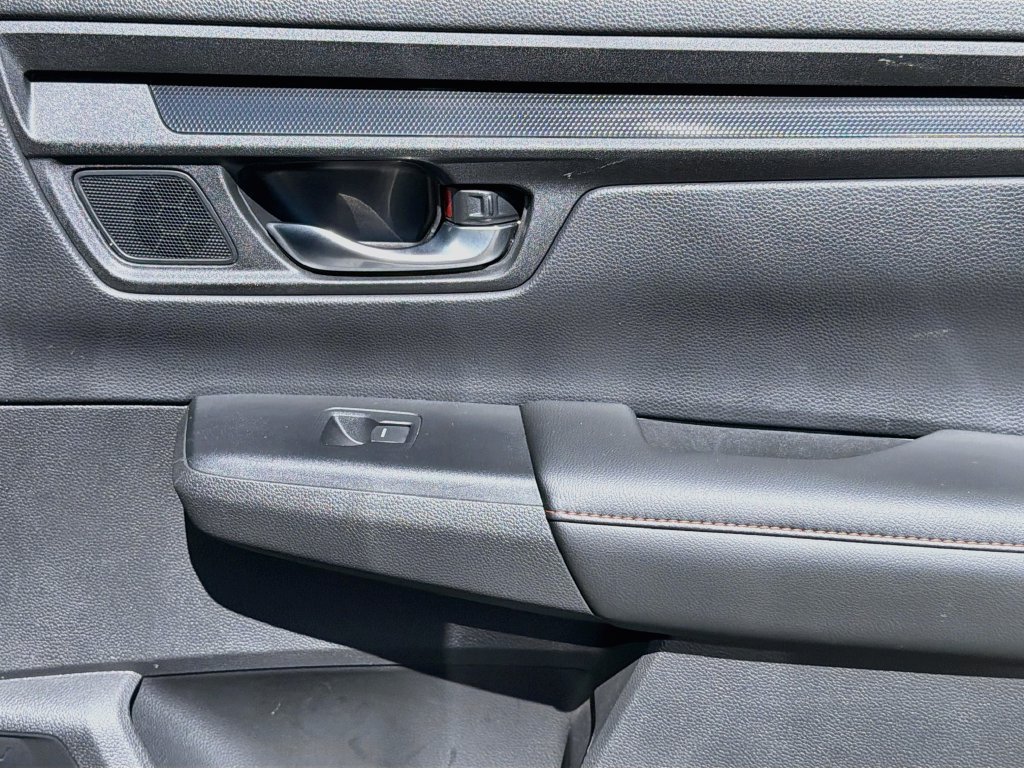 Used 2025 Honda CR-V Sport-L image 34