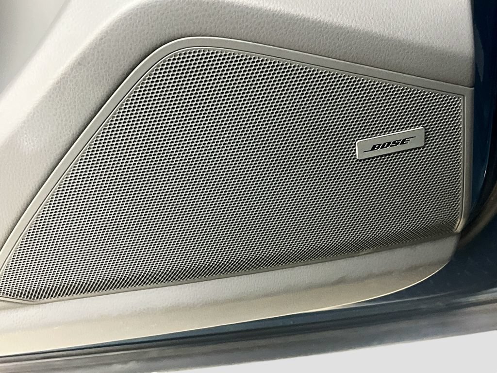 Certified 2019 Porsche Cayenne AWD/4WD image 18