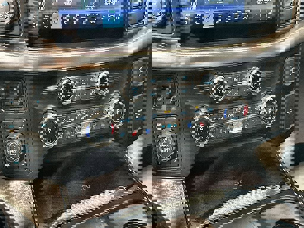 Used 2021 Ford F150 King Ranch w/ Equipment Group 601A High AWD/4WD image 22